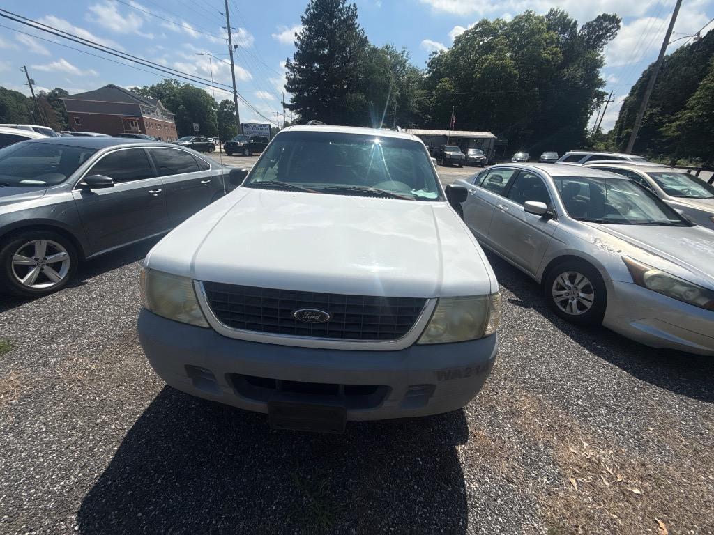 2002 Ford Explorer XLS's photo